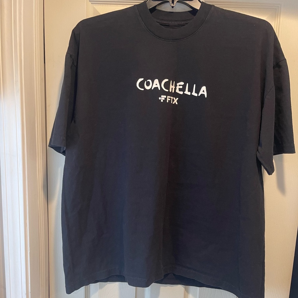 Coachella Black T-Shirt